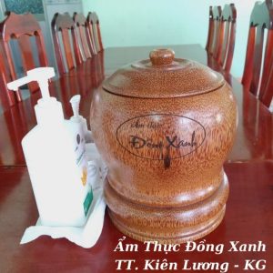 vo-giu-am-binh-tra-go-dua-giao-am-thuc-dong-xanh-kien-luong-kien-giang - bình trà gỗ dừa